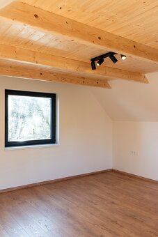 Prodej chaty č. 5 - Chaty Na Rybárně - bazén, sauna - 11
