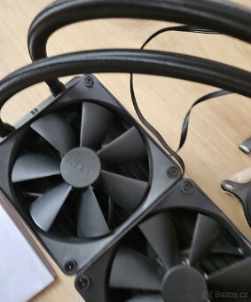 Vodní chladič NZXT Kraken 240 (RL-KN240-B1) - 11