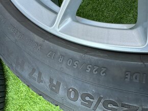 AUDI A5 - ZÁNOVNÍ ZIMNÍ SADA 225/50 R17 - 11
