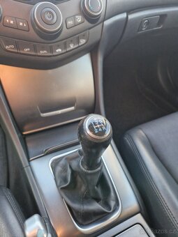 Honda accord 7g combi - 11