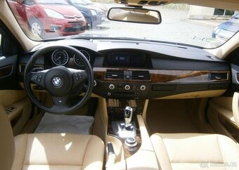 BMW Řada 5 530i 200kw,140000km,2x kola benzín automat 200 kw - 11