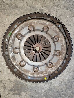 Peugeot Partner díly motoru - 11