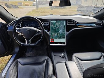 Tesla Model S 85d free charging - 11