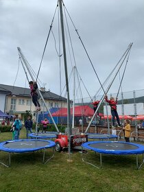 Pronájem atrakcí,skákací hrad,nafukovací skluzavka,jumping - 11