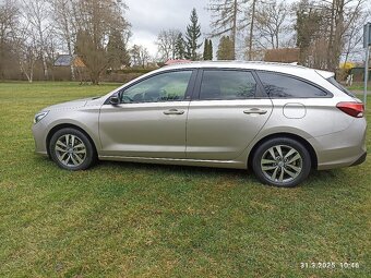 Hyundai i30 combi - 11
