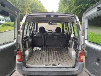 Citroën Berlingo 1.4i 55 kW, r. 2010, tažné, STK 5/2026 - 11