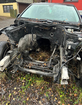 Mercedes-Benz w212 e220cdi na náhradní díly - 11