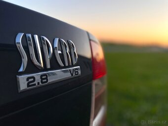 Škoda Superb 2.8 V6 L&K, DVD, Lednice, Footboard - 11