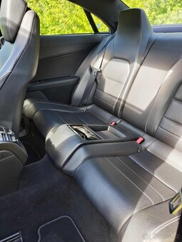 Mercedes-Benz E trieda Kupé 220 CDI BlueEFFICIENCY 7G - 11