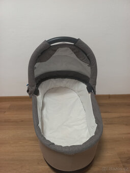 BabyDesign Husky - 11