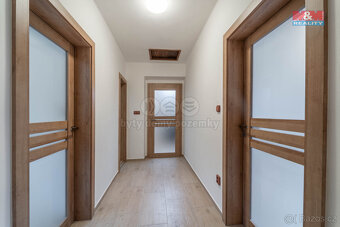 Prodej rodinného domu, 245 m², Hvězdonice - 11