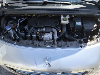 Peugeot 3008 1,6 HDI 2015 - 11