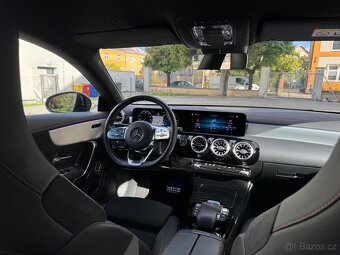 Mercedes-Benz CLA 180d amg - 11