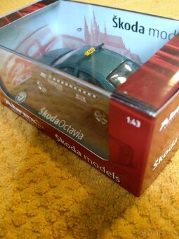 MODEL ABREX TAXI 1:43 pouze KOMPLET 3 KUSY - 11