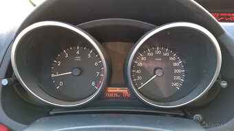 MAZDA 5 2.0 DISI 110 kW benzín manuál 2011 134000 km - 11