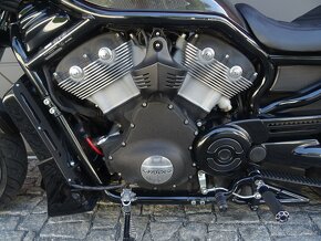 Harley Davidson VRSCR 1130 Street Rod Carbon - 11