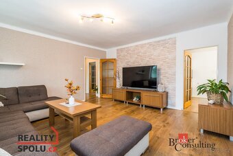 Prodej, domy/rodinný, 576 m2, 53401 Ostřetín, Pardubice [ID  - 11
