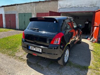 Suzuki Swift - 11