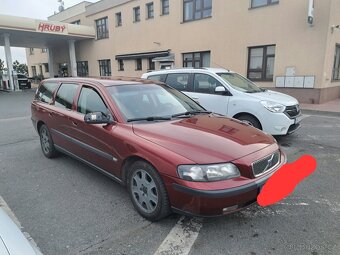 Volvo V 70 2,4 TD 2002 kombi automat - 11