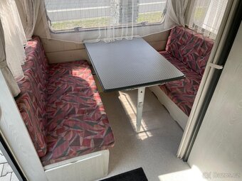 Chateau Chiarra 460, 4 osoby, stan, wc, 100km/h - 11