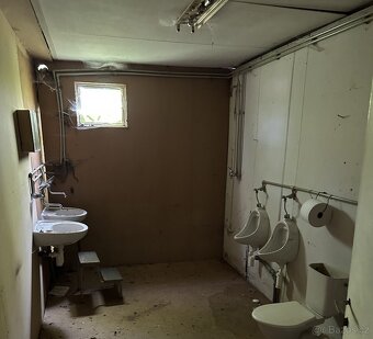 Stavební, obytná buňka - 11