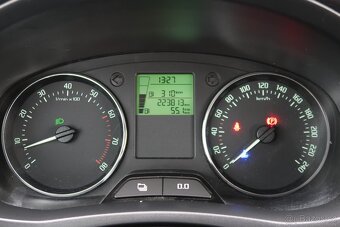 Škoda Fabia 1.2 TSI Combi, 2011, 63 kW, 223 811 km - 11