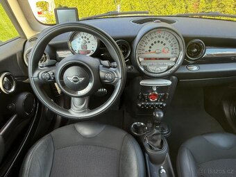 MINI COOPER S 1.6T 135kW AT /1.Maj-2011-102.873km/ R56 SPORT - 11
