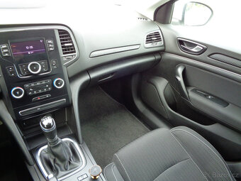 RENAULT MEGANE 1.6 SCe, KOUPENO ČR,SERVISKA,NEHAVAROVÁNO - 11
