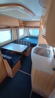 Dethleffs Camper 500, palandy, koupelna, velké lůžko - 11