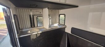 Přepravník koní Renault ATM 5-místný - 11