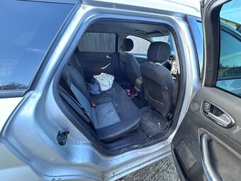 Ford Mondeo 2,0 TDCI - 11