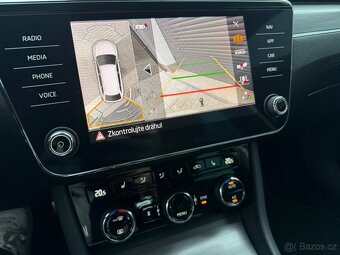 ŠKODA SUPERB SCOUT 4x4 2.0TDI 147 KW WEBASTO TAŽNÉ m2023 - 11
