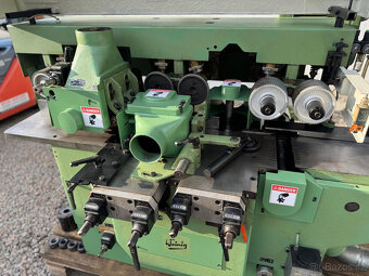 Čtyřstranná frézka WEINIG PROFIMAT 22N - 11