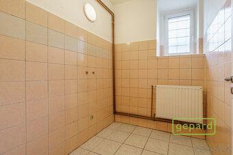 Prodej nemovitosti 120 m², Rohová 548/1, Karlovy Vary - 11