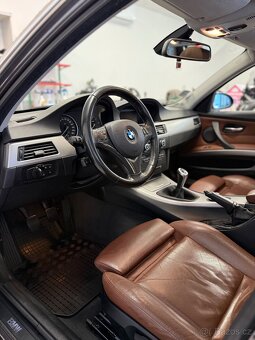 BMW e91 330i 200kw 197 000km - 11