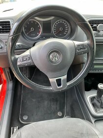 Volkswagen Polo 1.4i s bohatou výbavou - 11