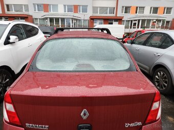Renault Clio Thalia 1.4 - 11