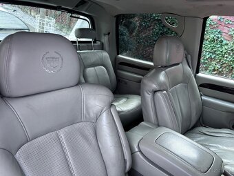 Cadilac Escalade pickup - 11