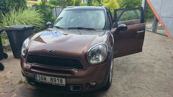 Mini Cooper Countryman - 11