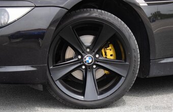 BMW Rad 6 Coupé 630 Ci A/T - 11