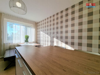Prodej bytu 3+1, 90 m², Rohatec, ul. Nádražní - 11