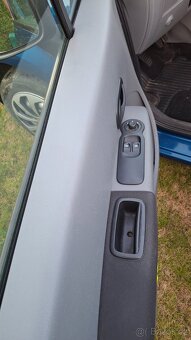 Renault Modus 1.2, 55 kW - 11