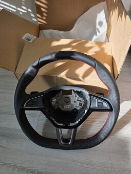 Nový zkosený volant Škoda + PÁDLA DSG - 11