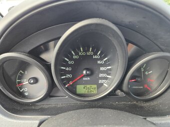 Mitsubishi Colt 1.1 MPi,55kw, nová STK, najeto 110tis km. - 11