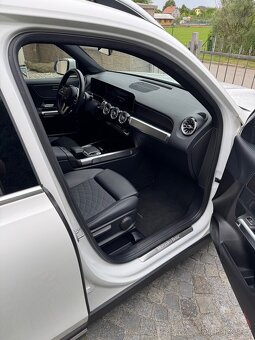 Mercedes-Benz GLB 200d, 8G, 1.Majitel - 11