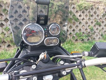 Royal Enfield Himalayan - 11