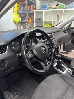 Škoda Octavia lll 1.4tsi CNG - 11