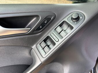 Volkswagen Golf 6 1,2 TSI - 11