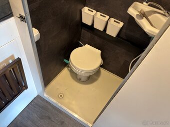 Obytná dodávka Man TGE - 11