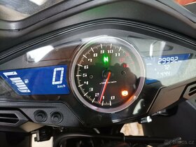 Honda VFR 800 F, 2014, 30 000 km - 11